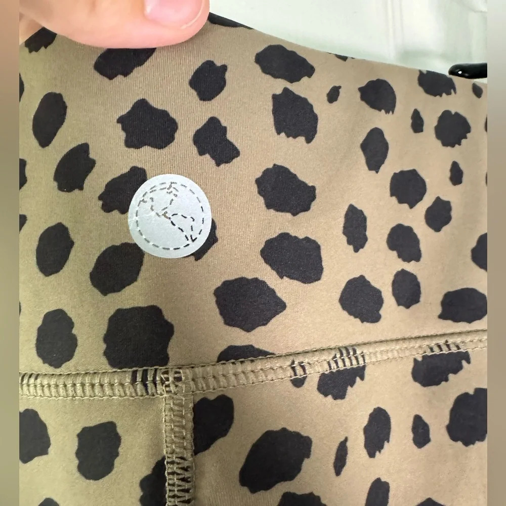 Threads 4 Thought Leopard Print Activewear Leggin… - image 5